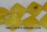 CCN401 15.5 inches 15*15mm faceted diamond candy jade beads